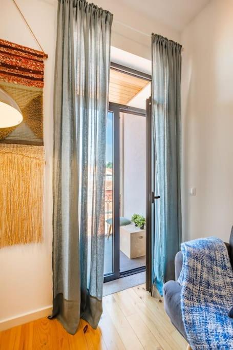 Balcony City Views Porto Luaran gambar