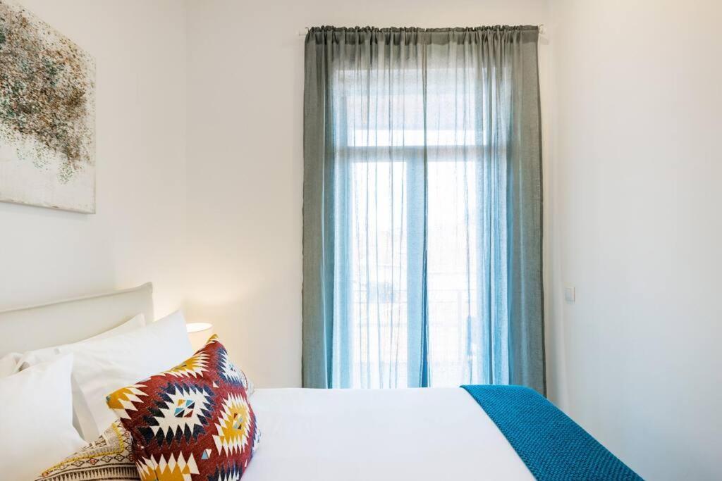 Balcony City Views Porto Luaran gambar