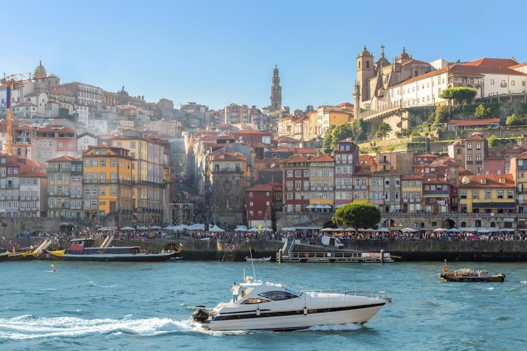Balcony City Views Porto Luaran gambar